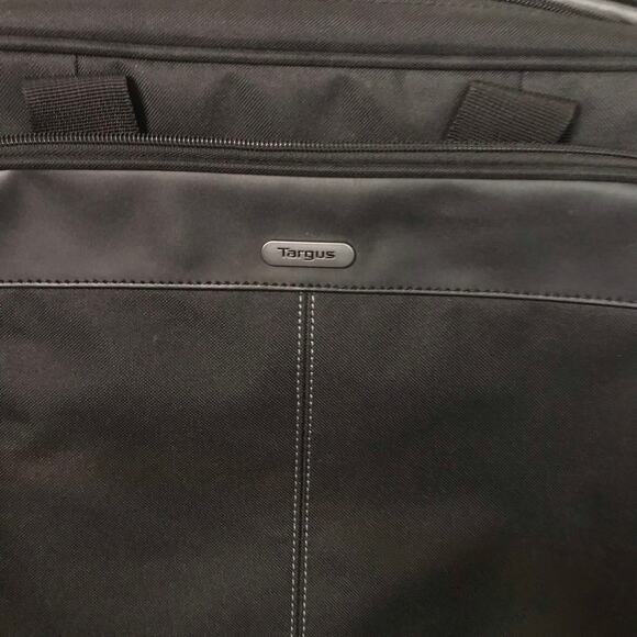 Targus Laptop Bag Black 16" Briefcase Messenger Bag Lockable & Pockets - Picture 2 of 8